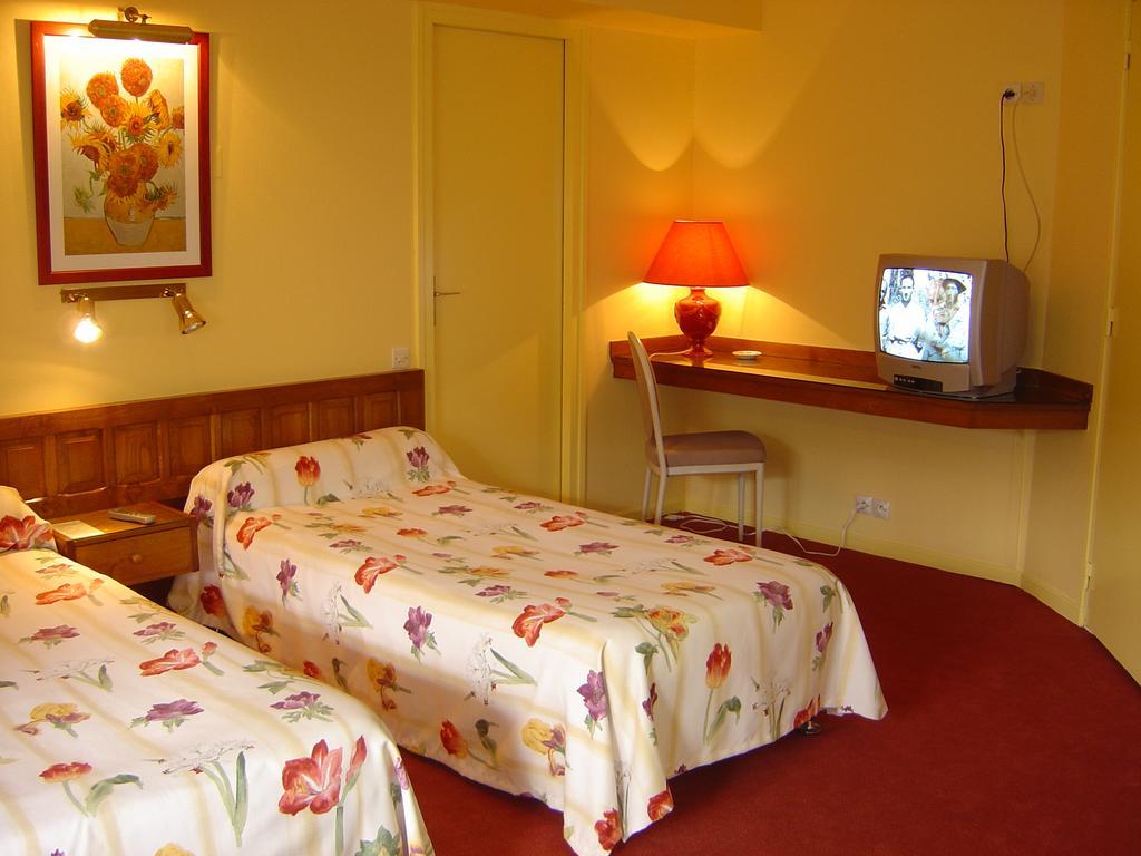 Le Ratelier Hotel Montaigut-sur-Save Exterior foto